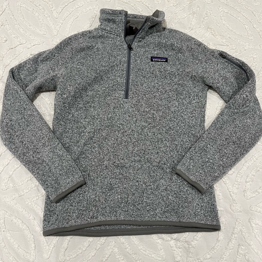 Patagonia women’s half zip.
